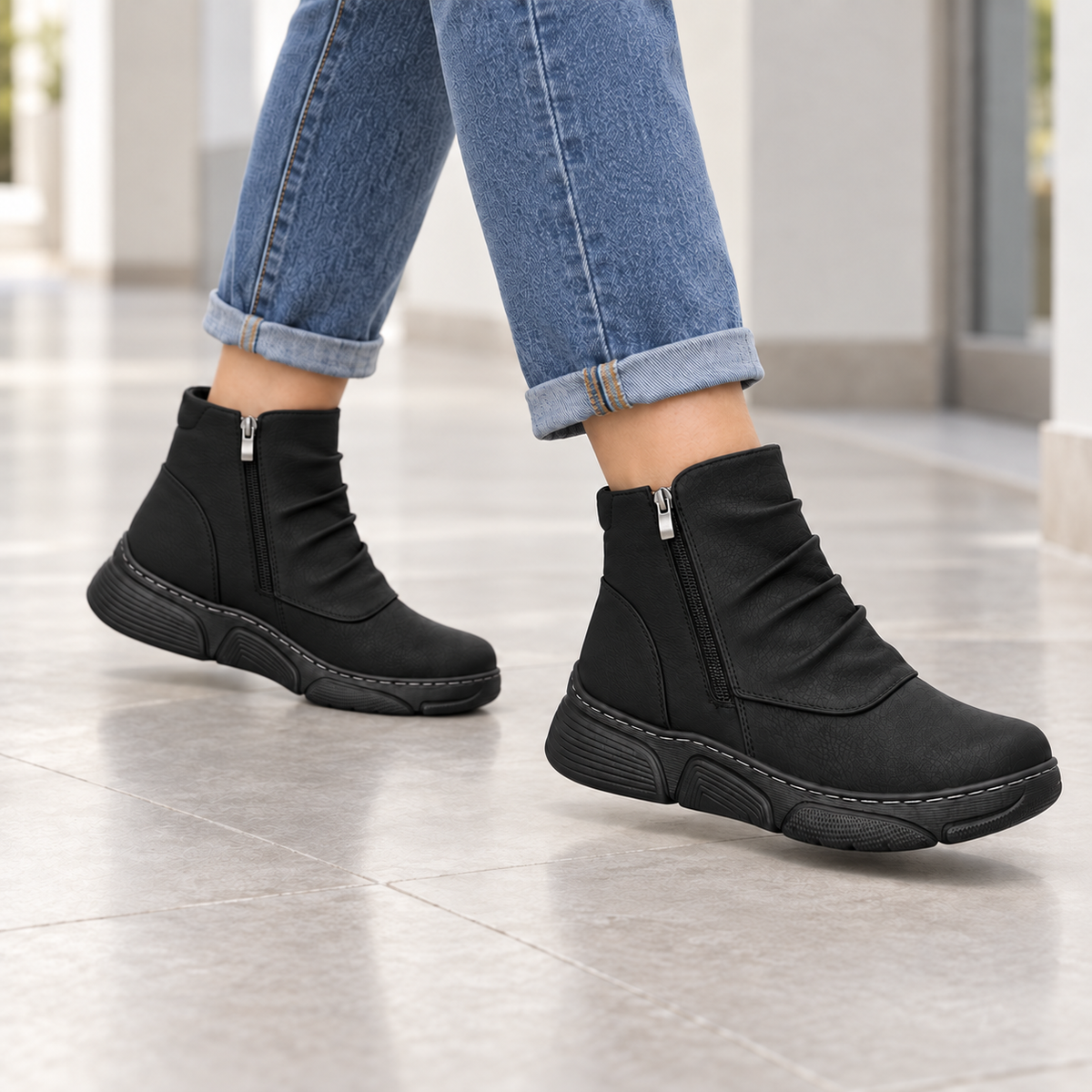 Botki Damskie (36-42) 12Par D26332-1 BLACK